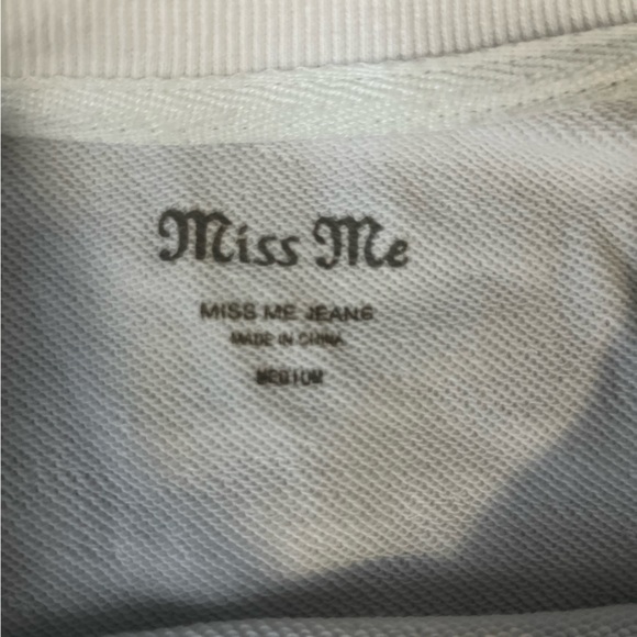 MISS ME Wrangler Cropped Crew Neck - Picture 2 of 4